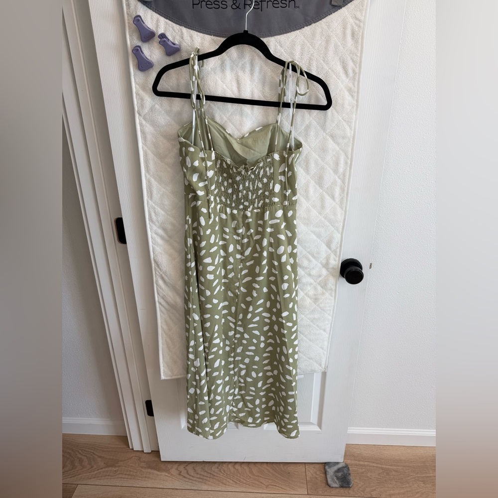 NWOT Lulus Party in Paris Green Print Tie Strap Midi Dress - Picture 6 of 7